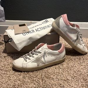 Golden Goose Superstars
